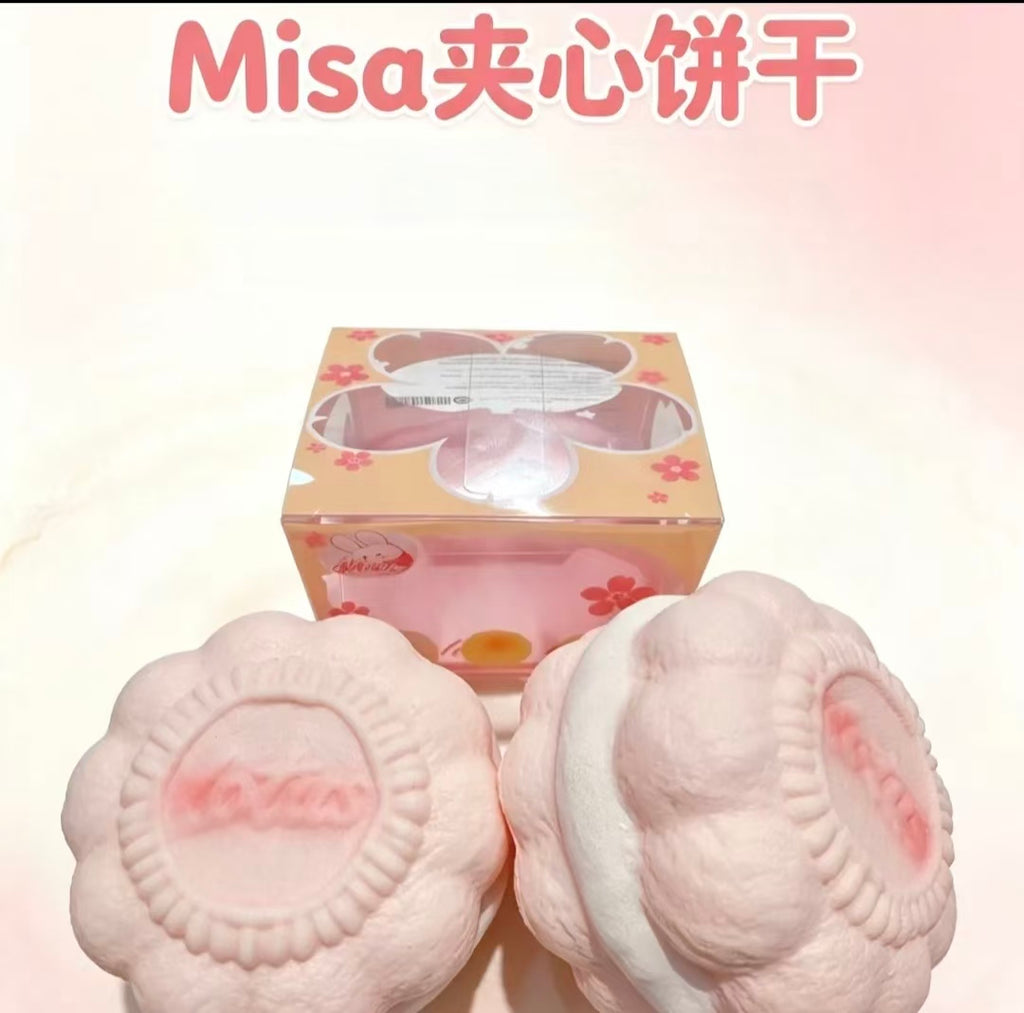 Misa - Strawberry Sandwich Cookie
