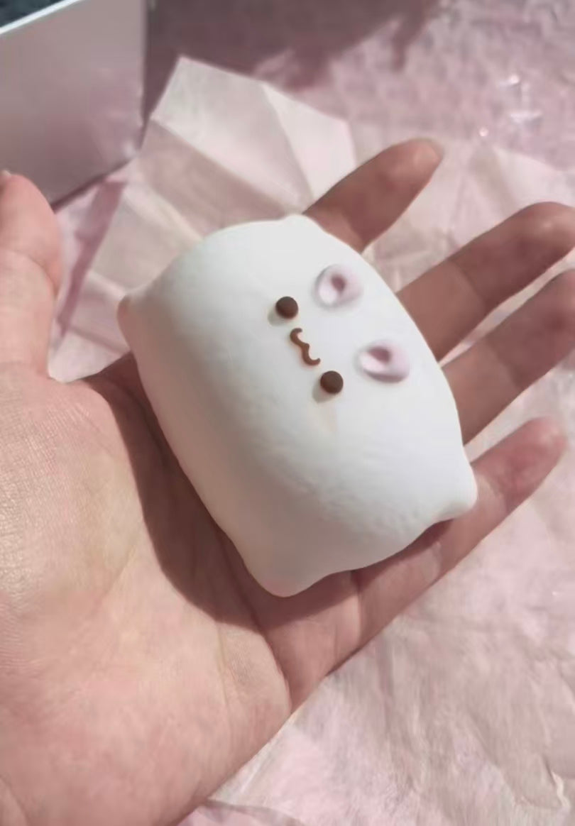 Cloud-Pillow Rabbit